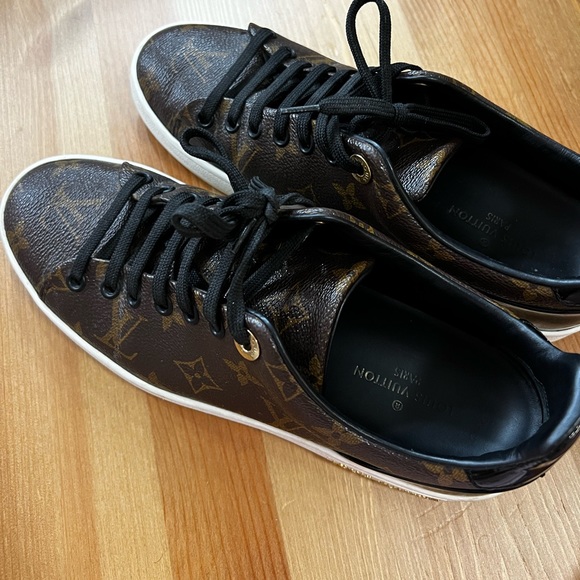 LOUIS VUITTON FRONTROW SNEAKERS - Picture 1 of 4